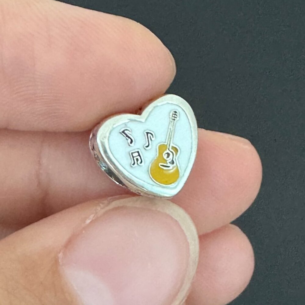 Pandora Nahville Flag Heart Exclusive Charm